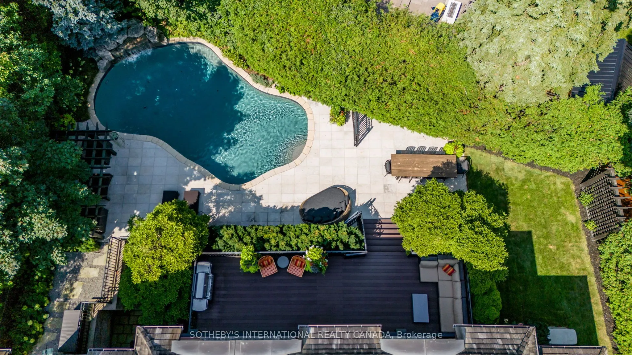 6 Bayview Wood