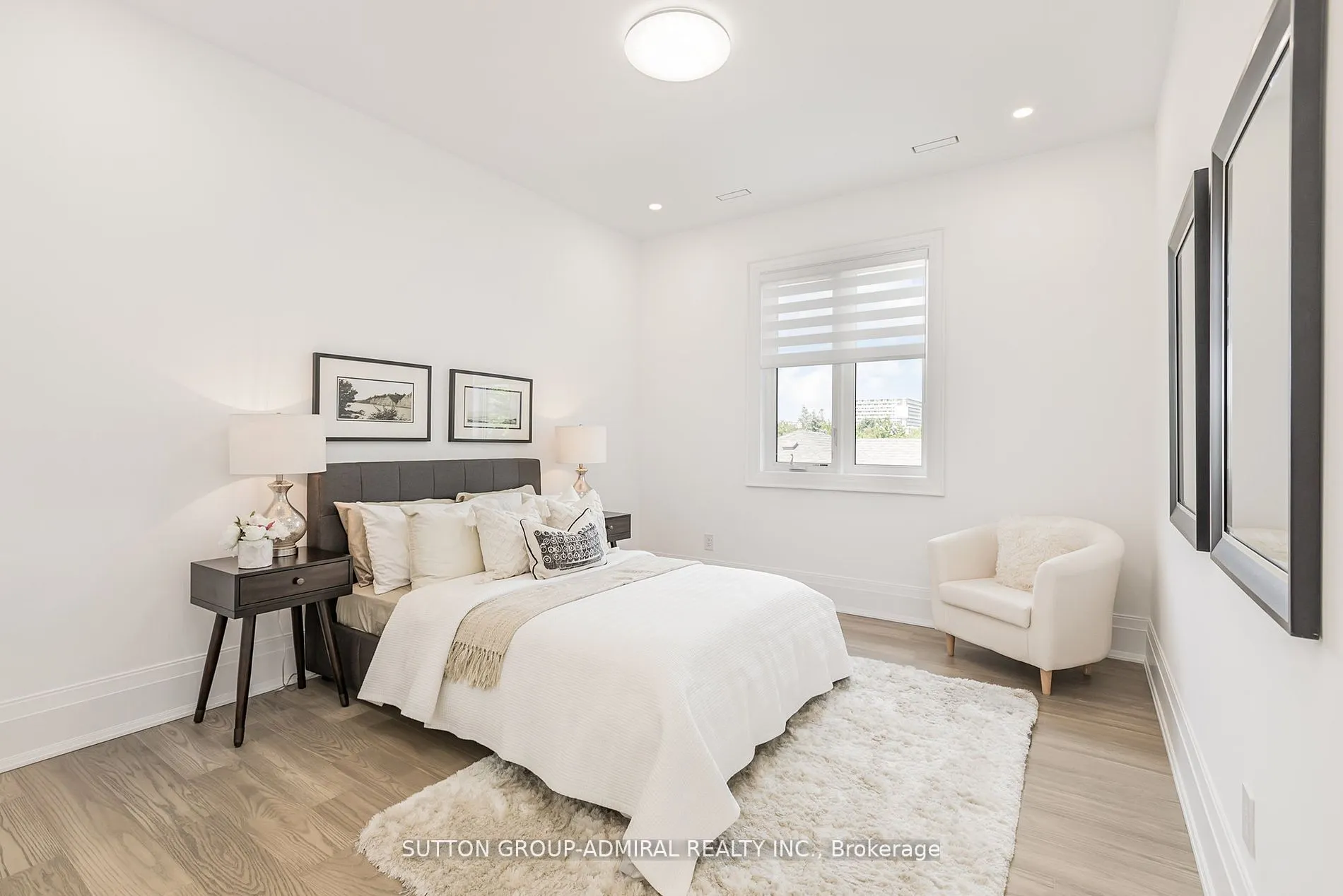 125 Regina Avenue