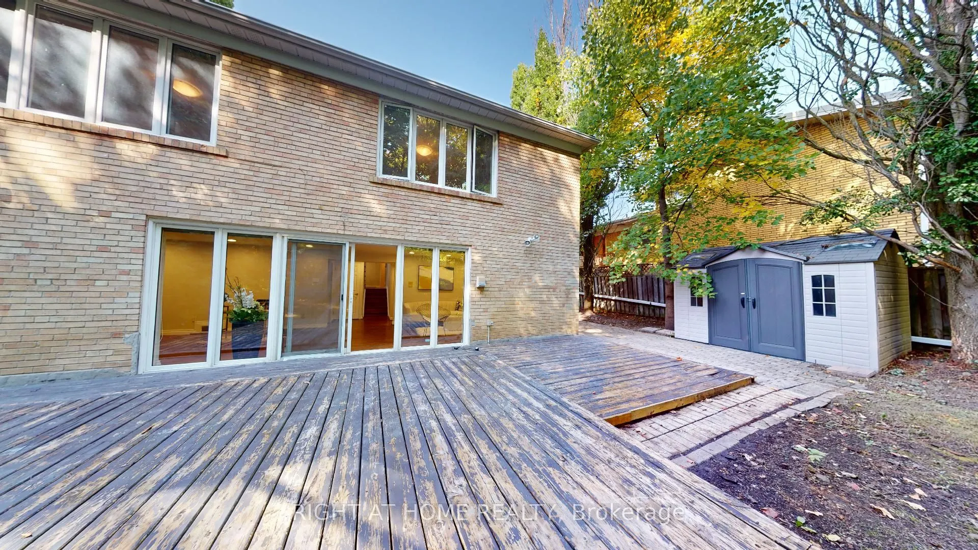 23 Christine Crescent