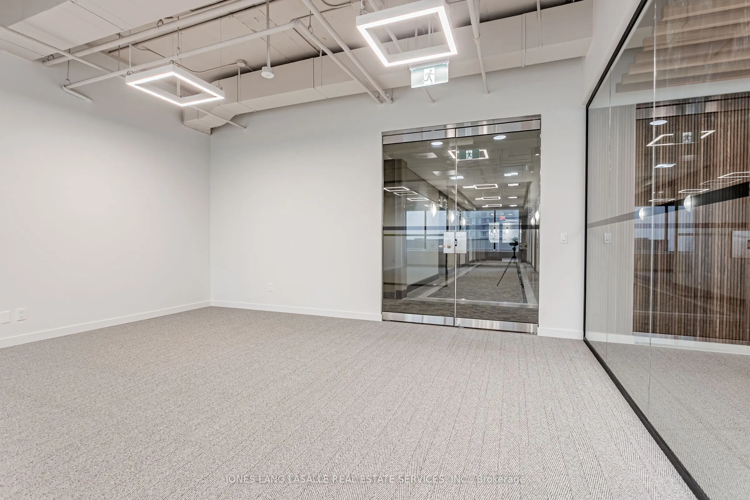 2300 Yonge Street, #1505