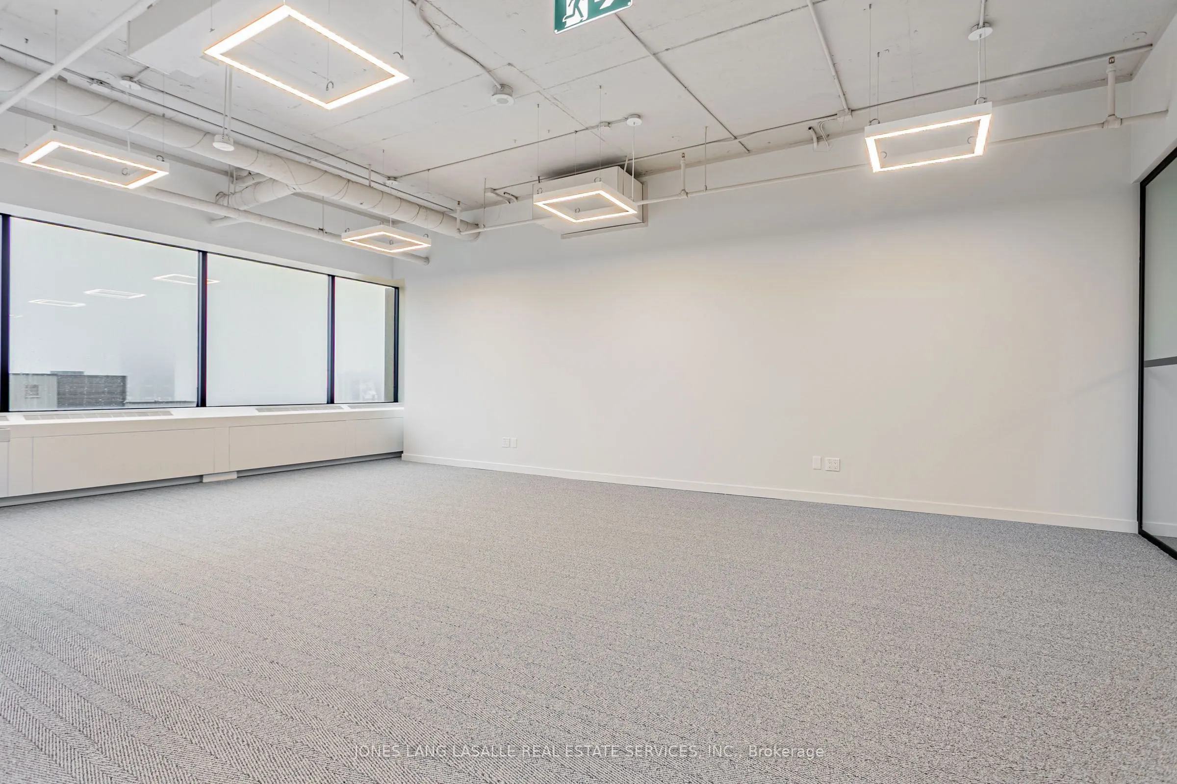 2300 Yonge Street, #1505
