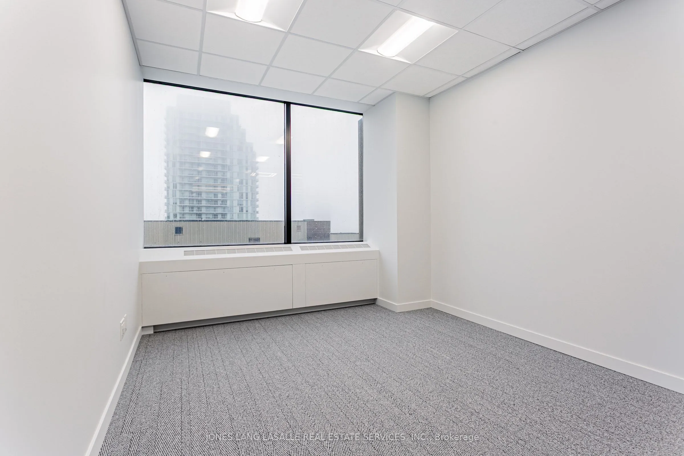 2300 Yonge Street, #1505