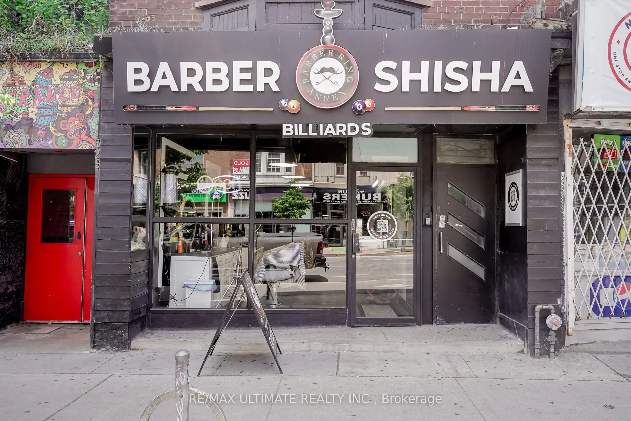 533 Bloor Street W