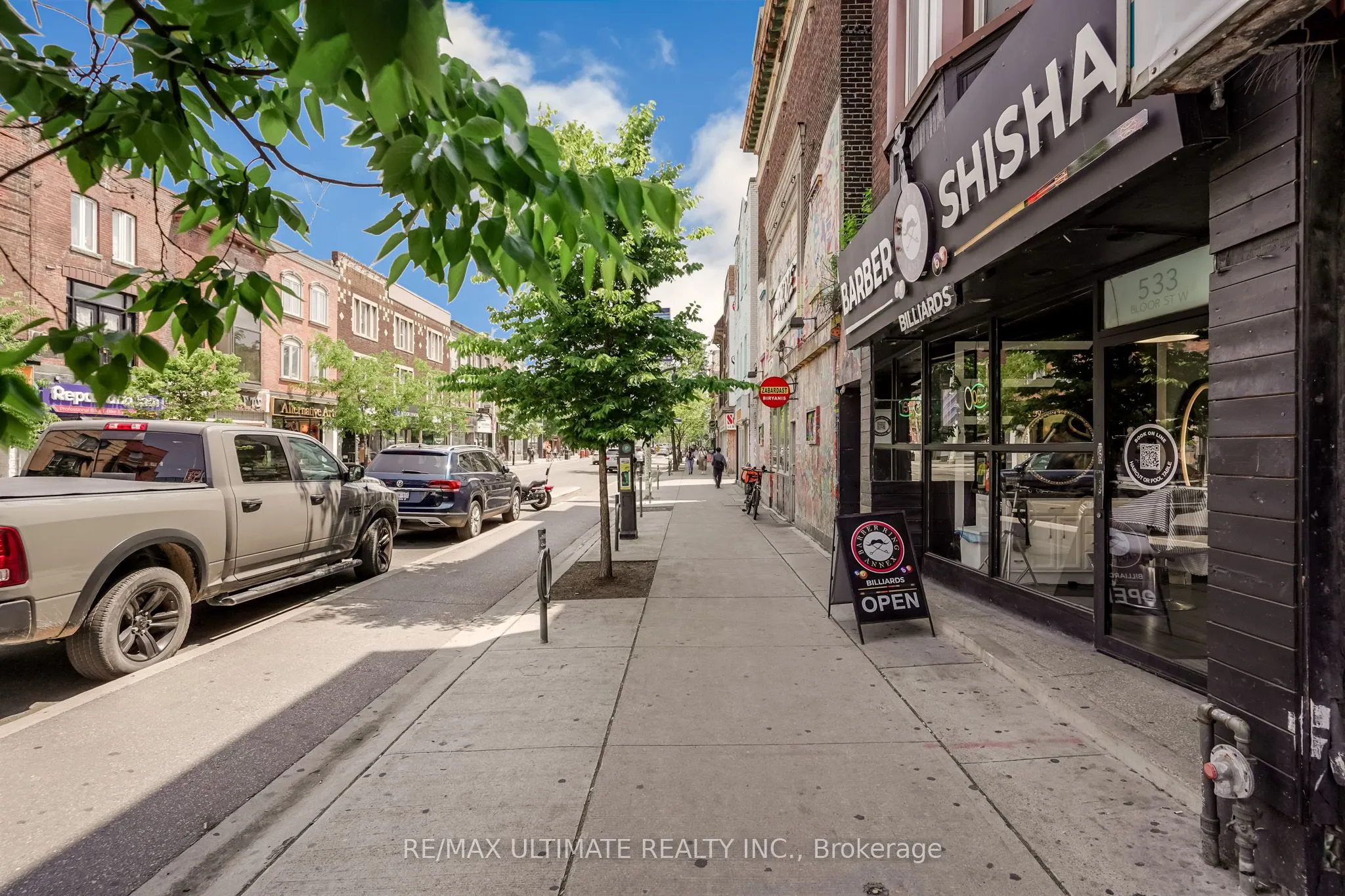 533 Bloor Street W