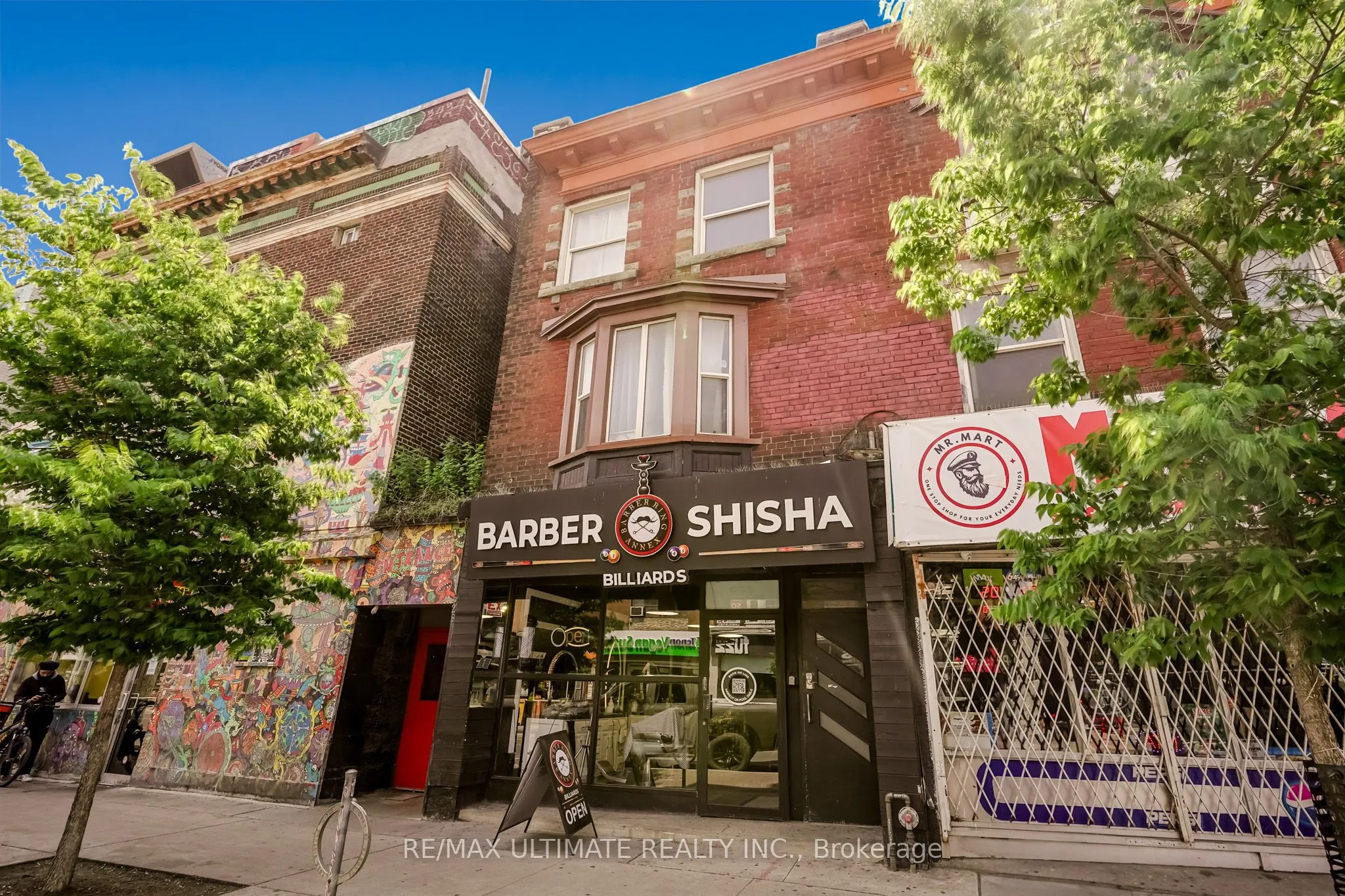 533 Bloor Street W