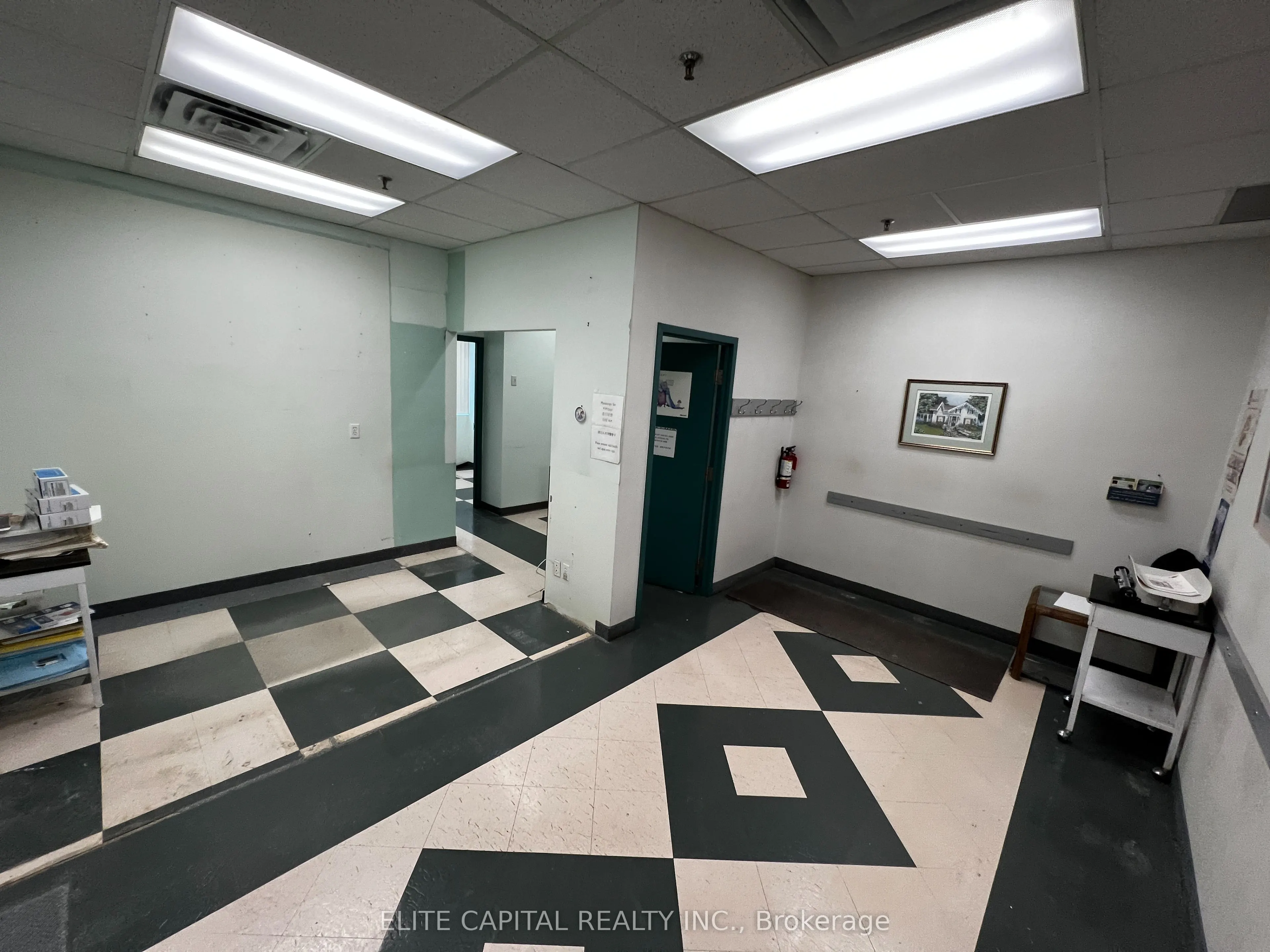 701 Sheppard Avenue E, #210
