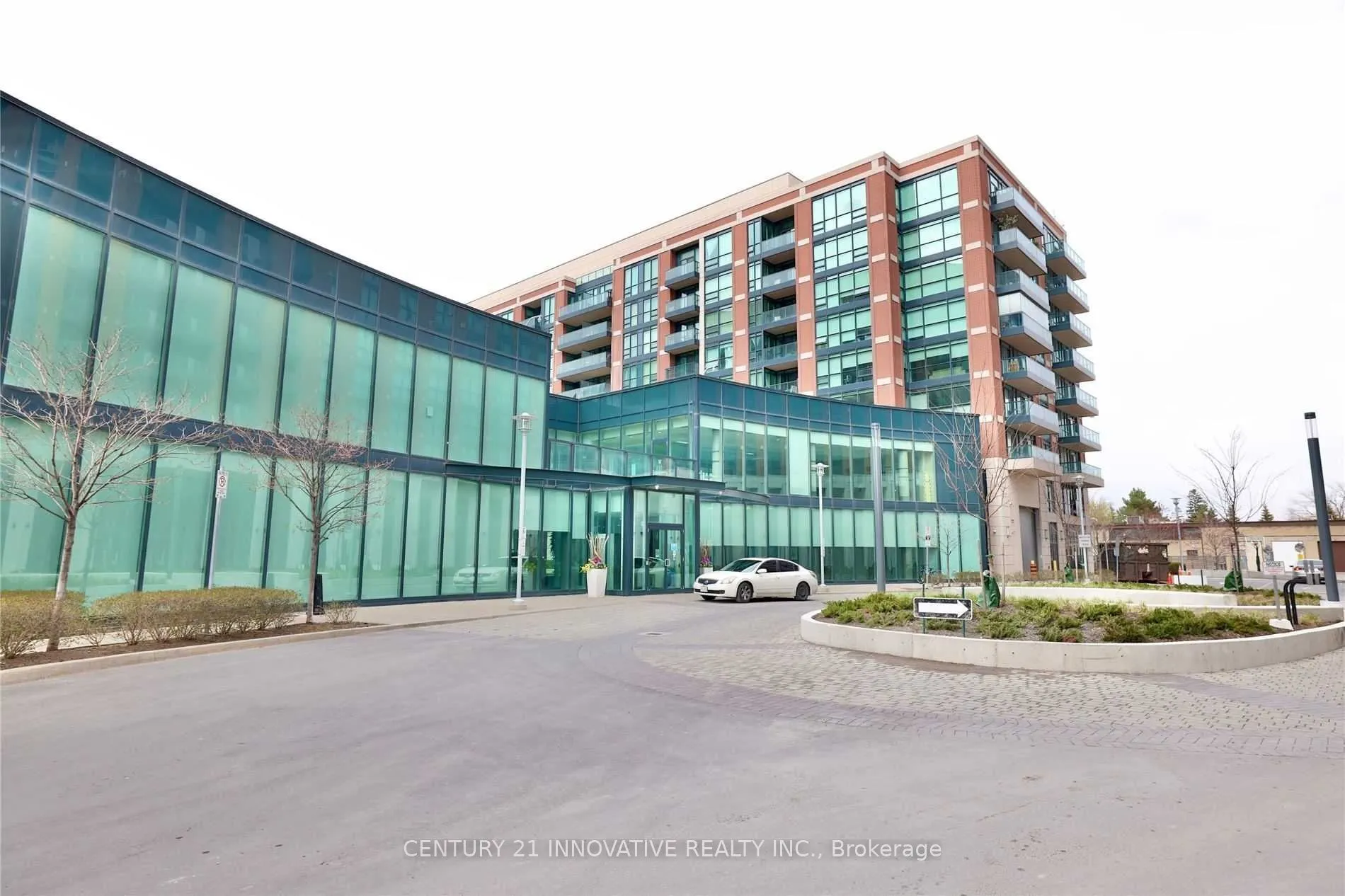 525 Wilson Avenue W, #360