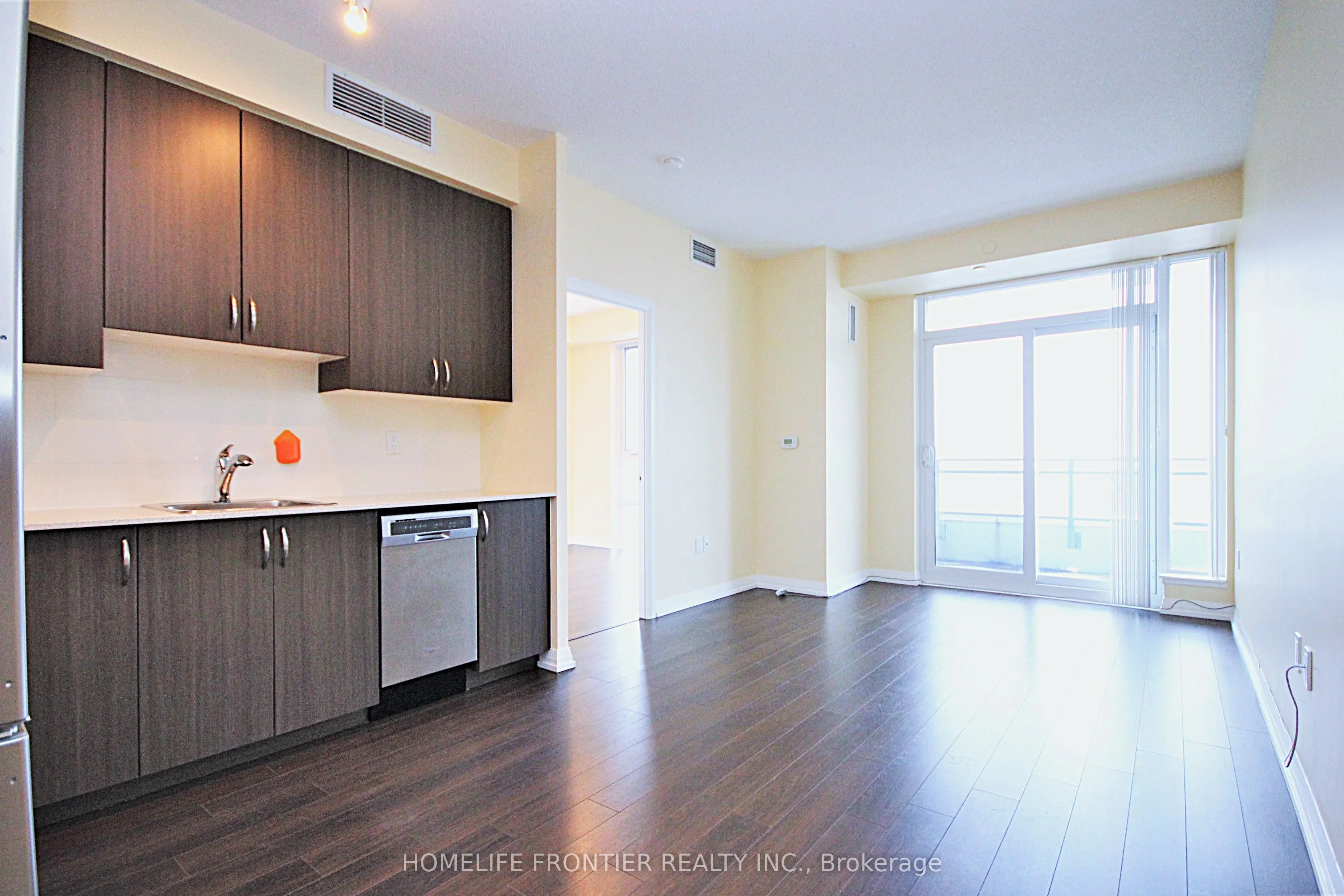 55 Ann O'reilly Road, #3805