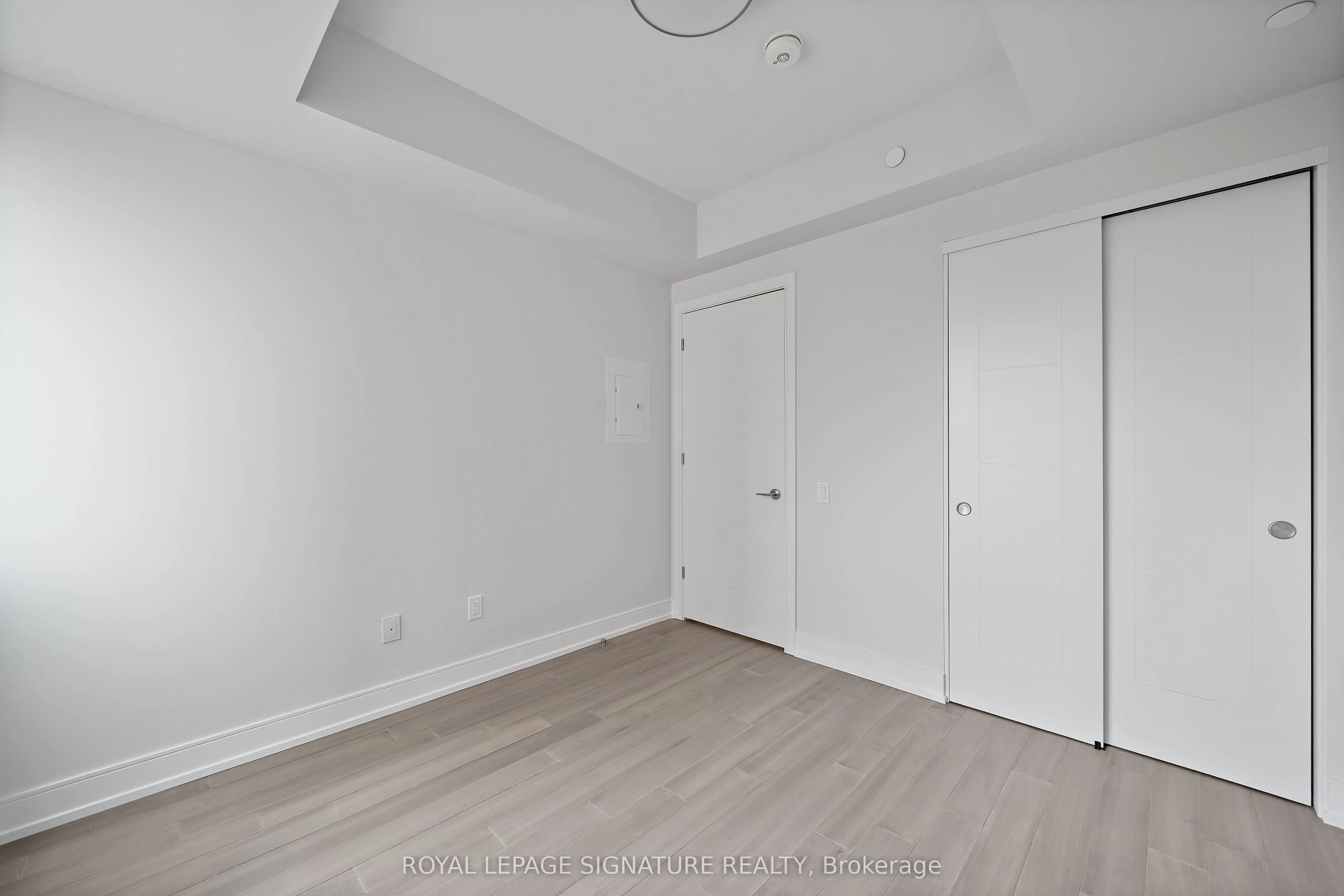 664 Spadina Avenue, #1002