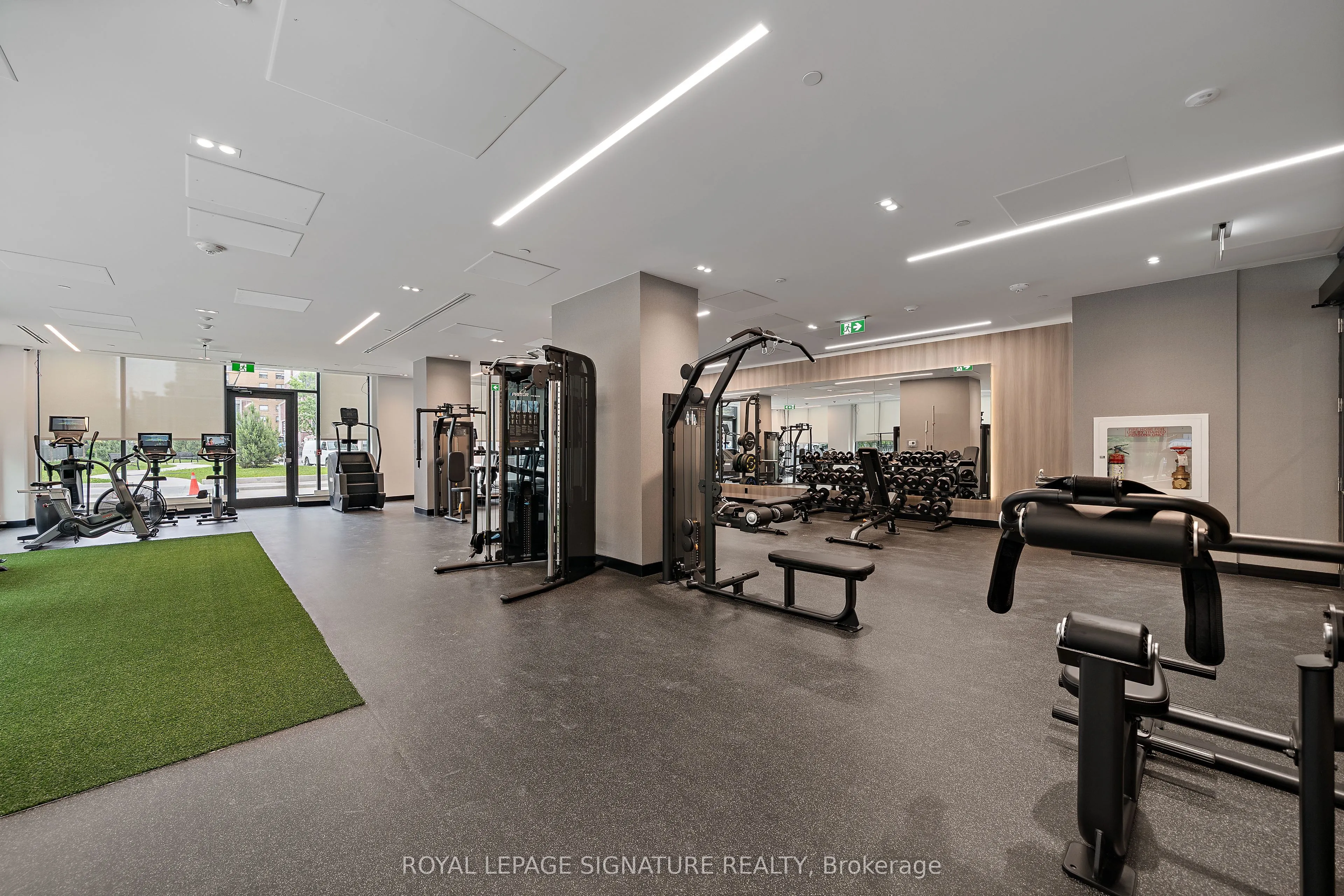 664 Spadina Avenue, #602