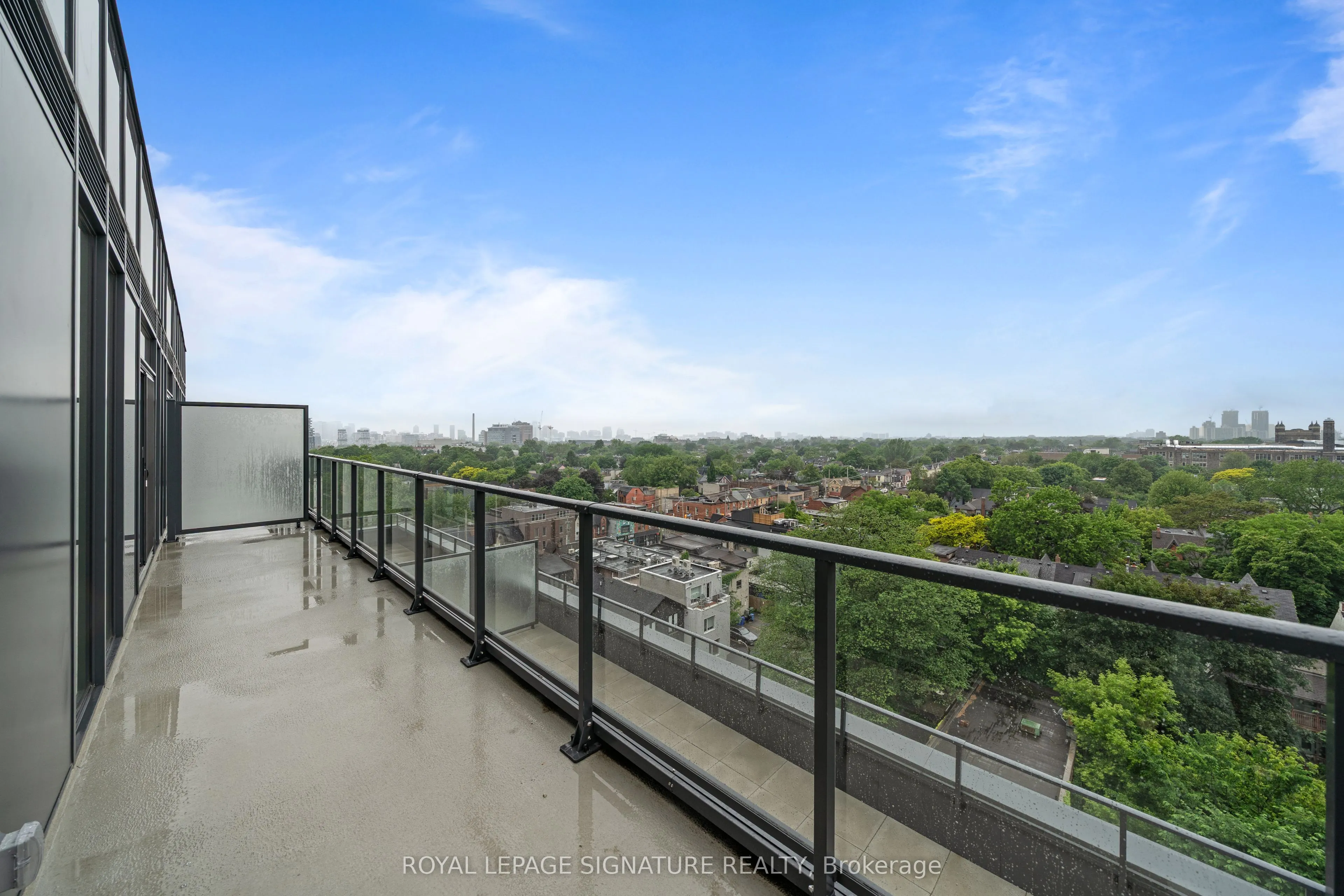664 Spadina Avenue SW, #901