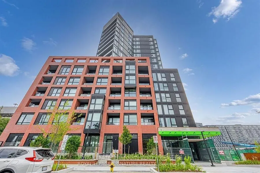 8 Tippett Road S, #1205