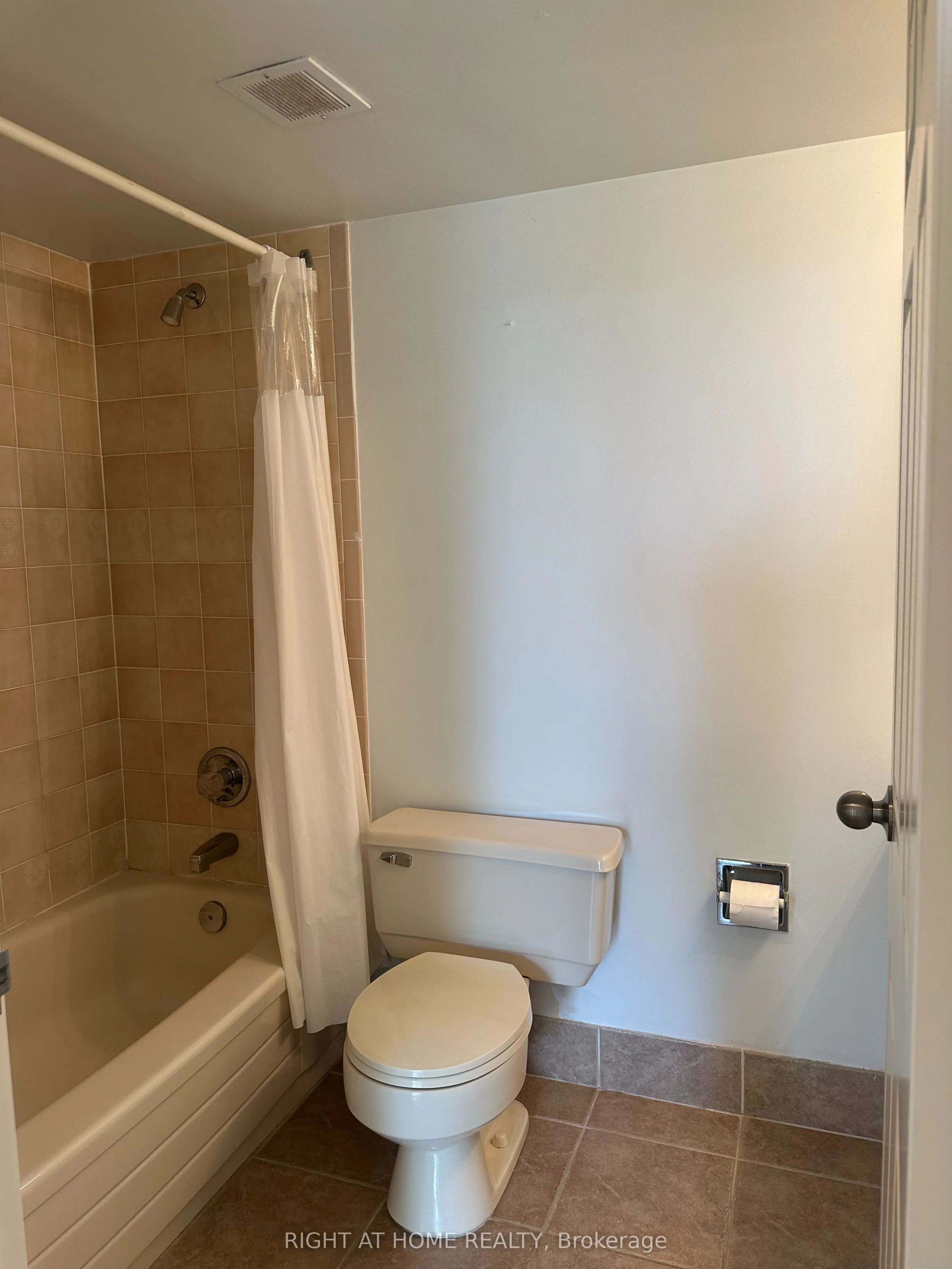 131 Torresdale Avenue, #302