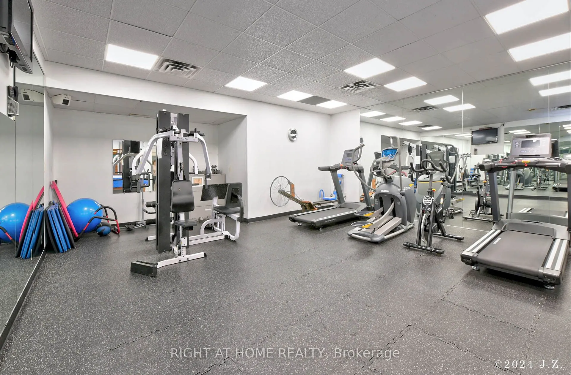 131 Torresdale Avenue, #302