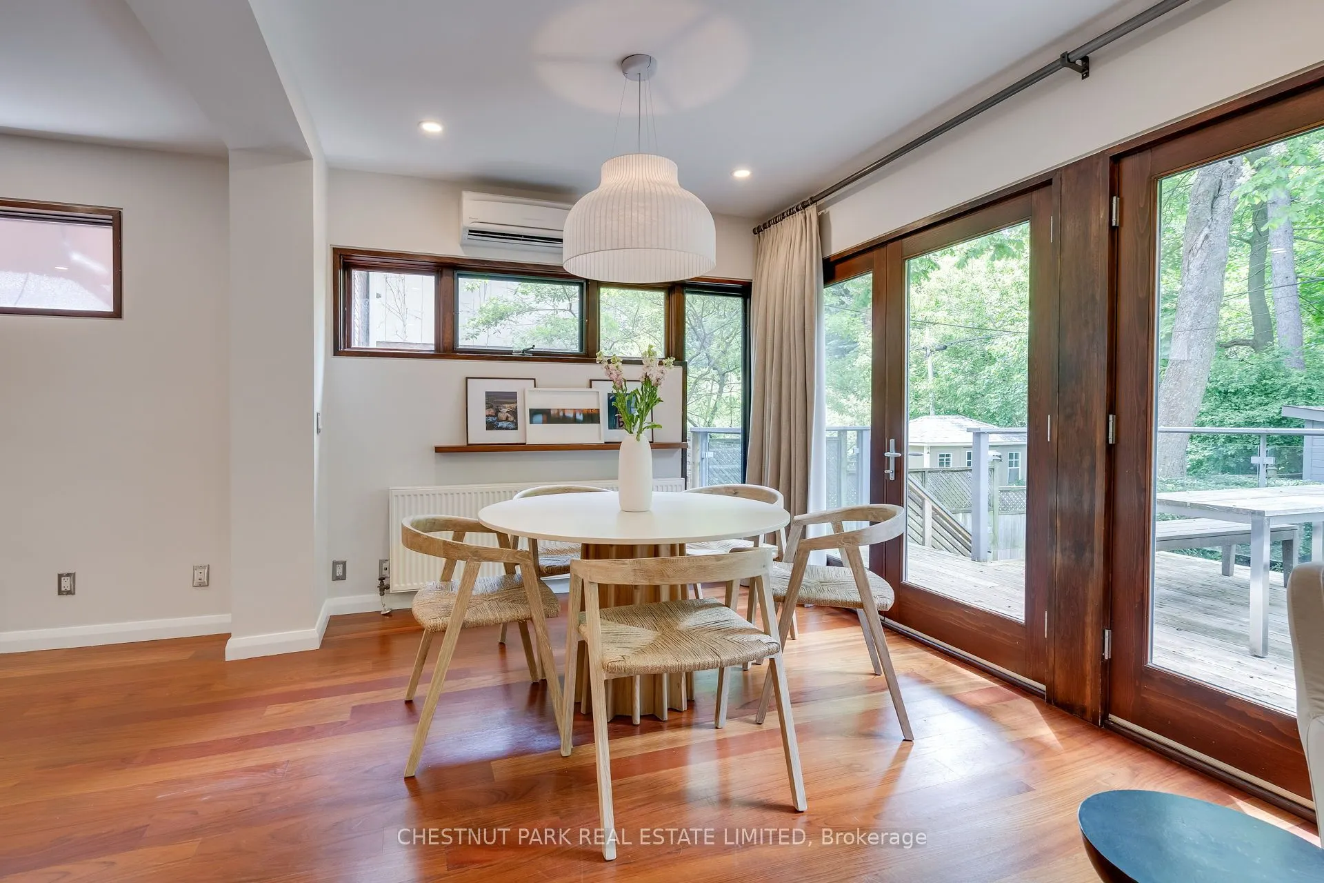 16 Inglewood Drive