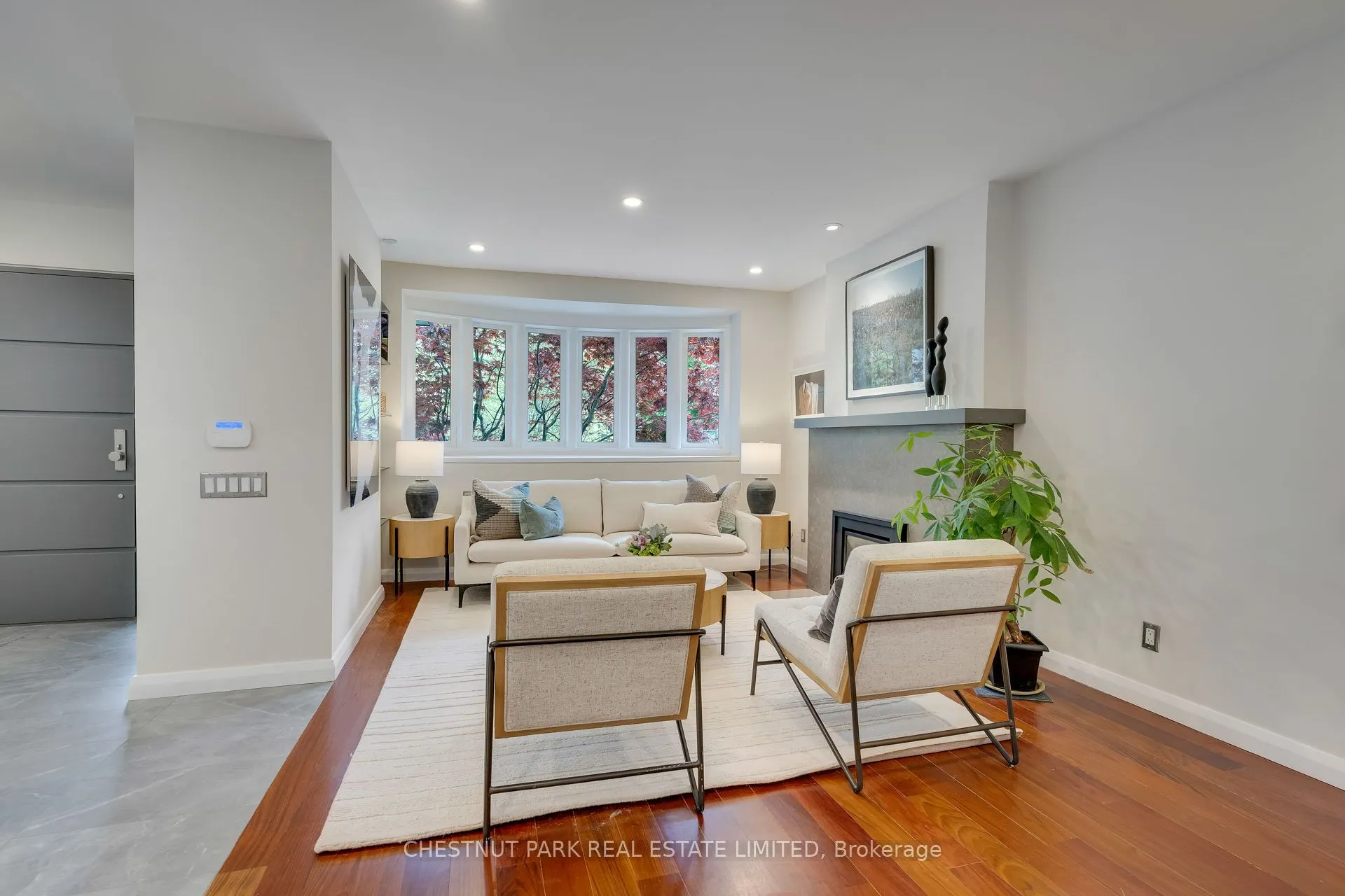 16 Inglewood Drive