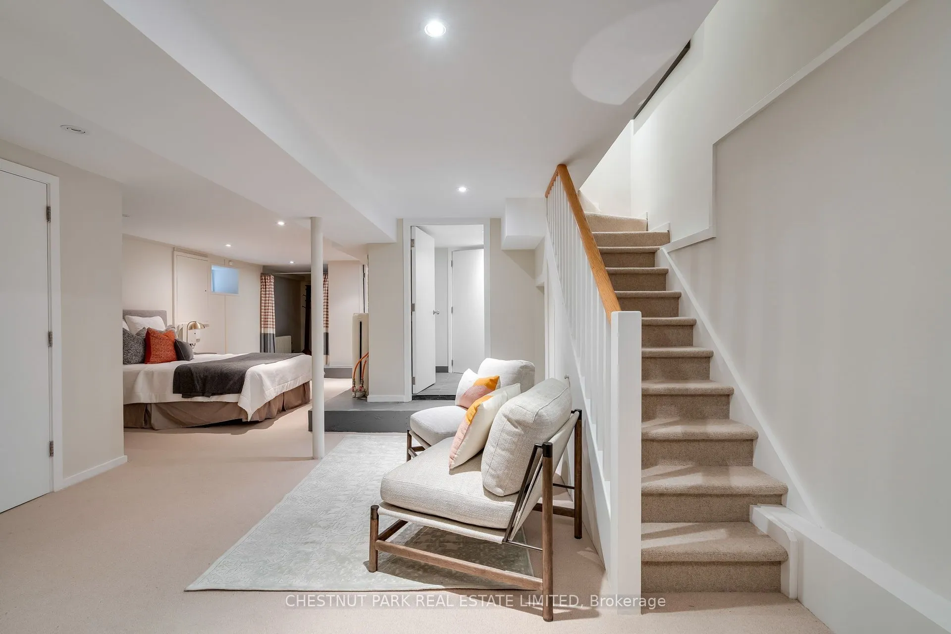 16 Inglewood Drive