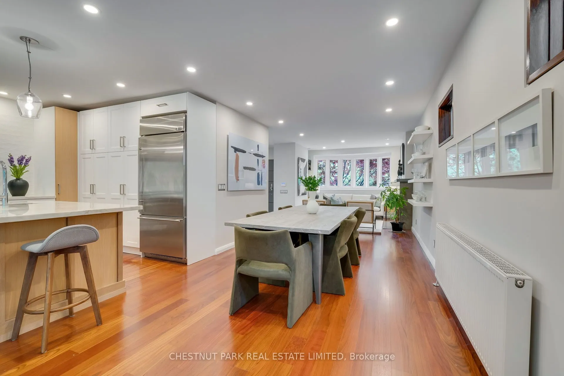 16 Inglewood Drive