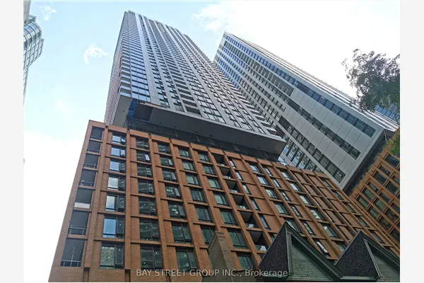 8 WIDMER Street