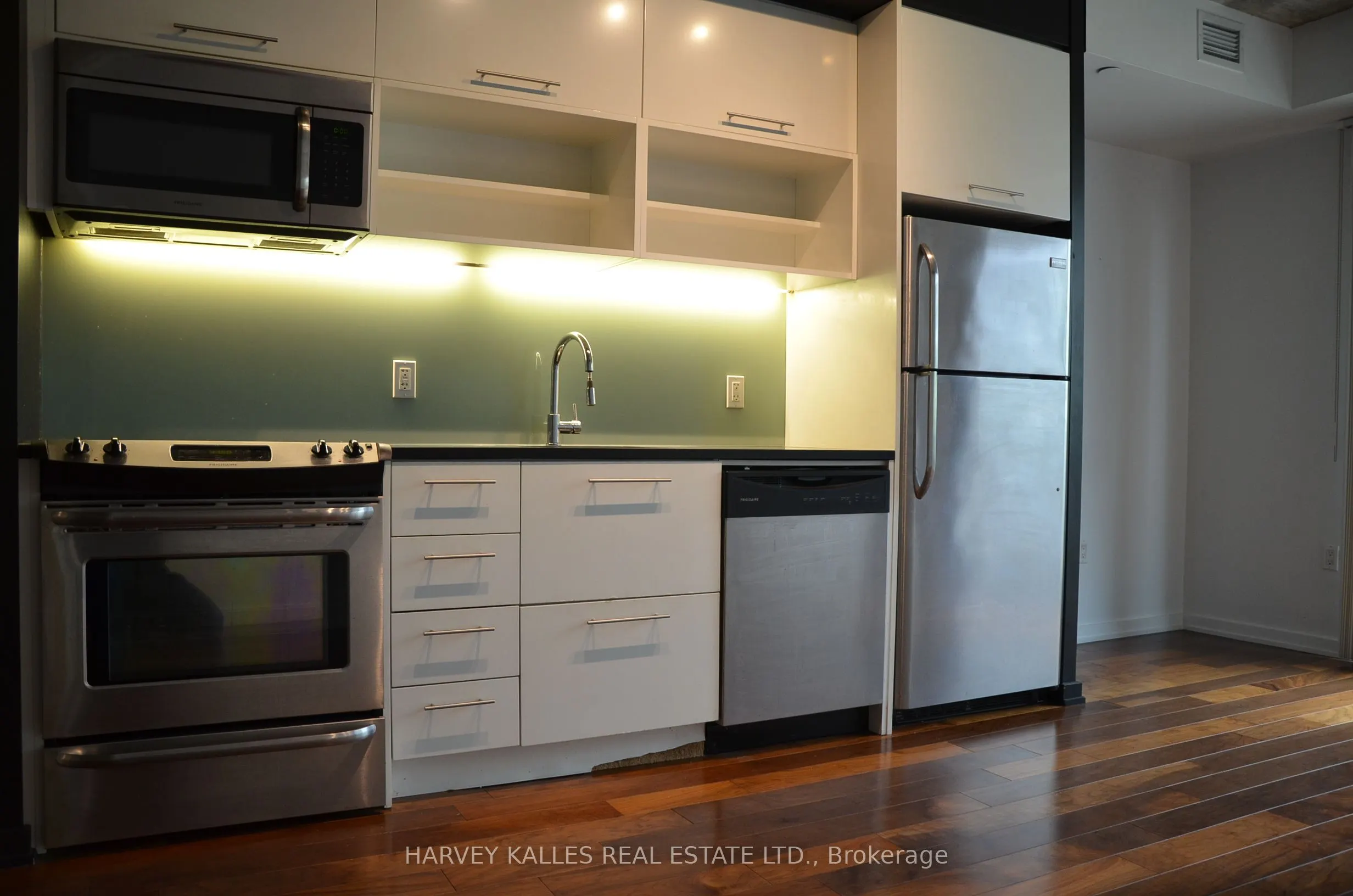 47 Lower River Street, #526