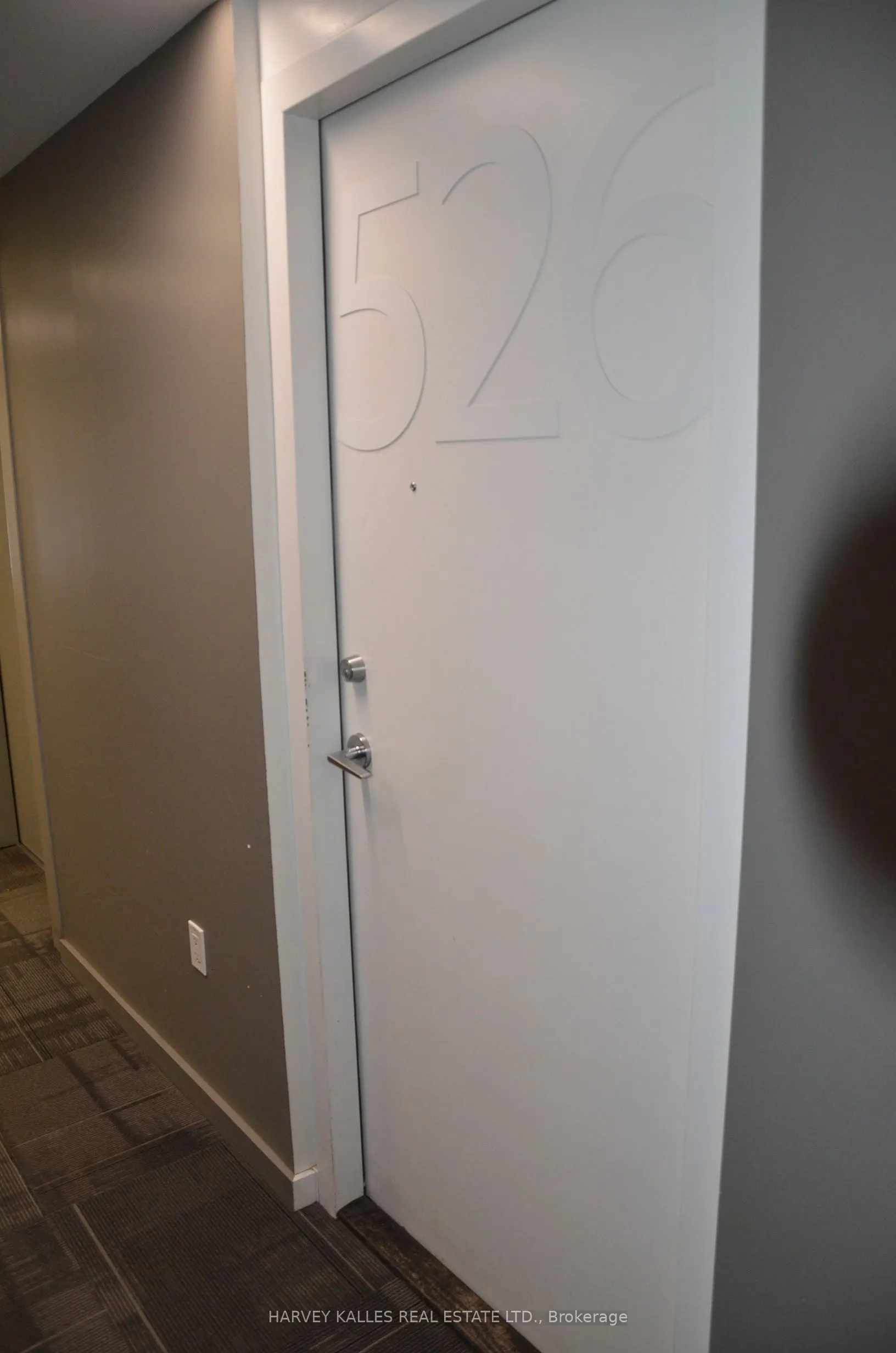 47 Lower River Street, #526