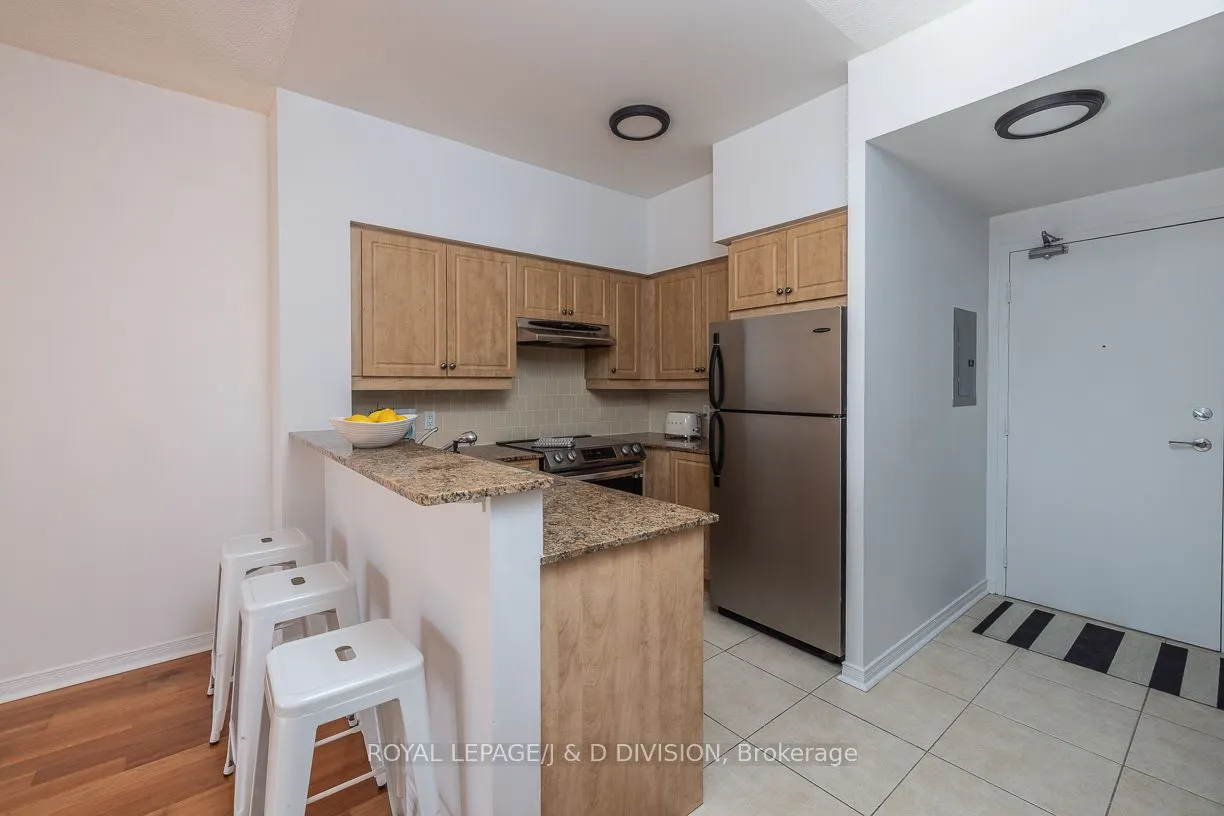 485 Rosewell Avenue, #207