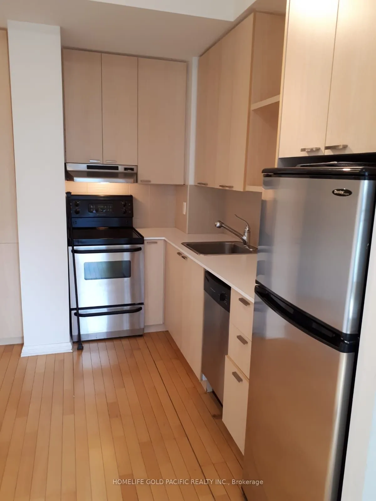 35 HAYDEN Street, #1113