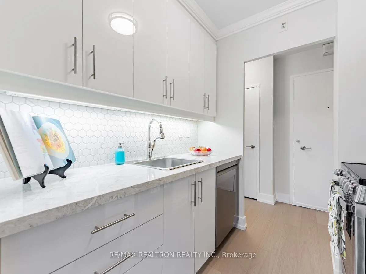 78 Warren Road, #501