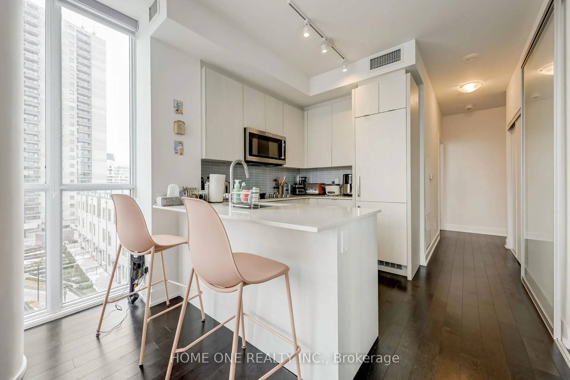 181 Bedford Road, #404
