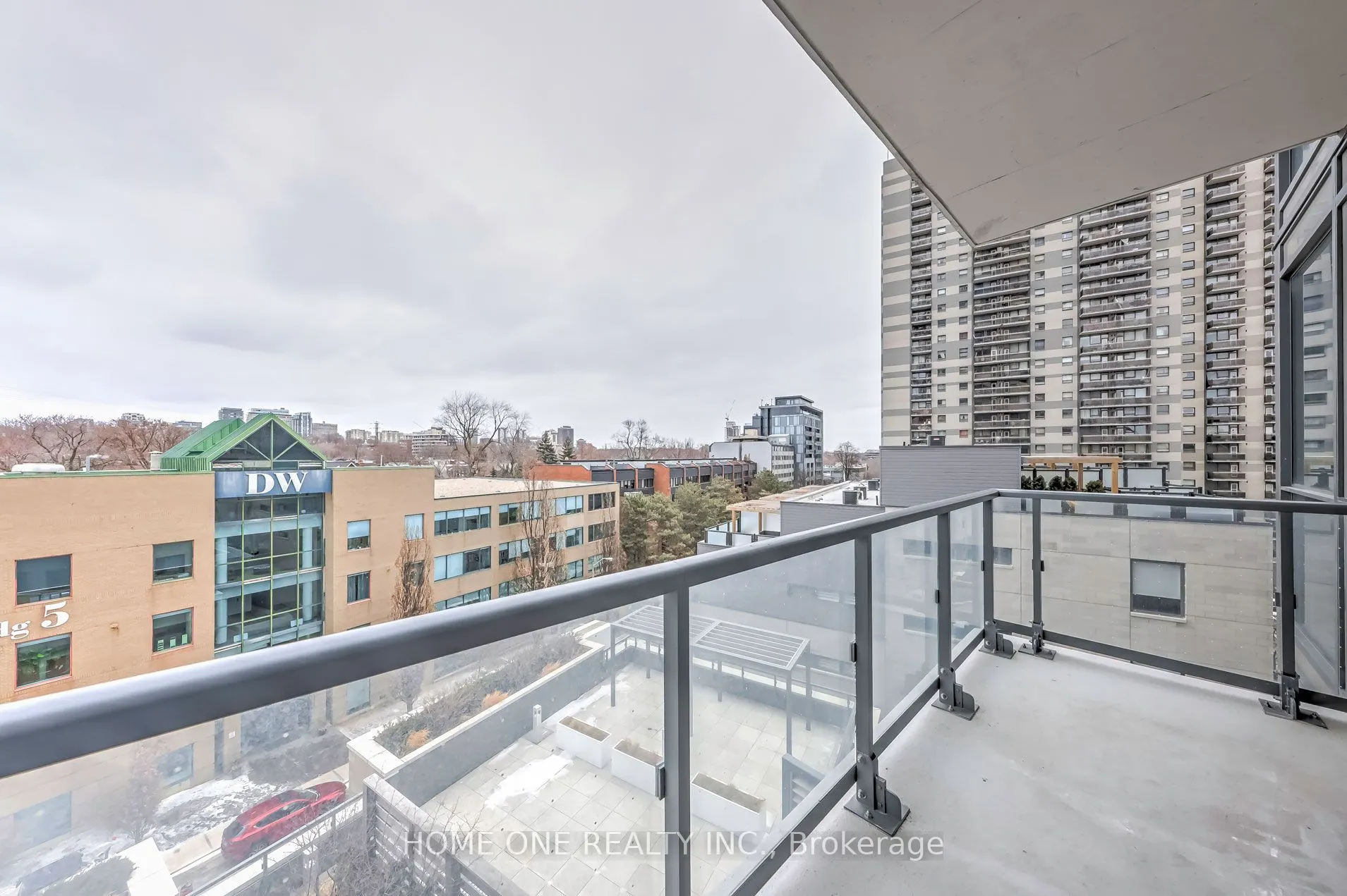 181 Bedford Road, #404