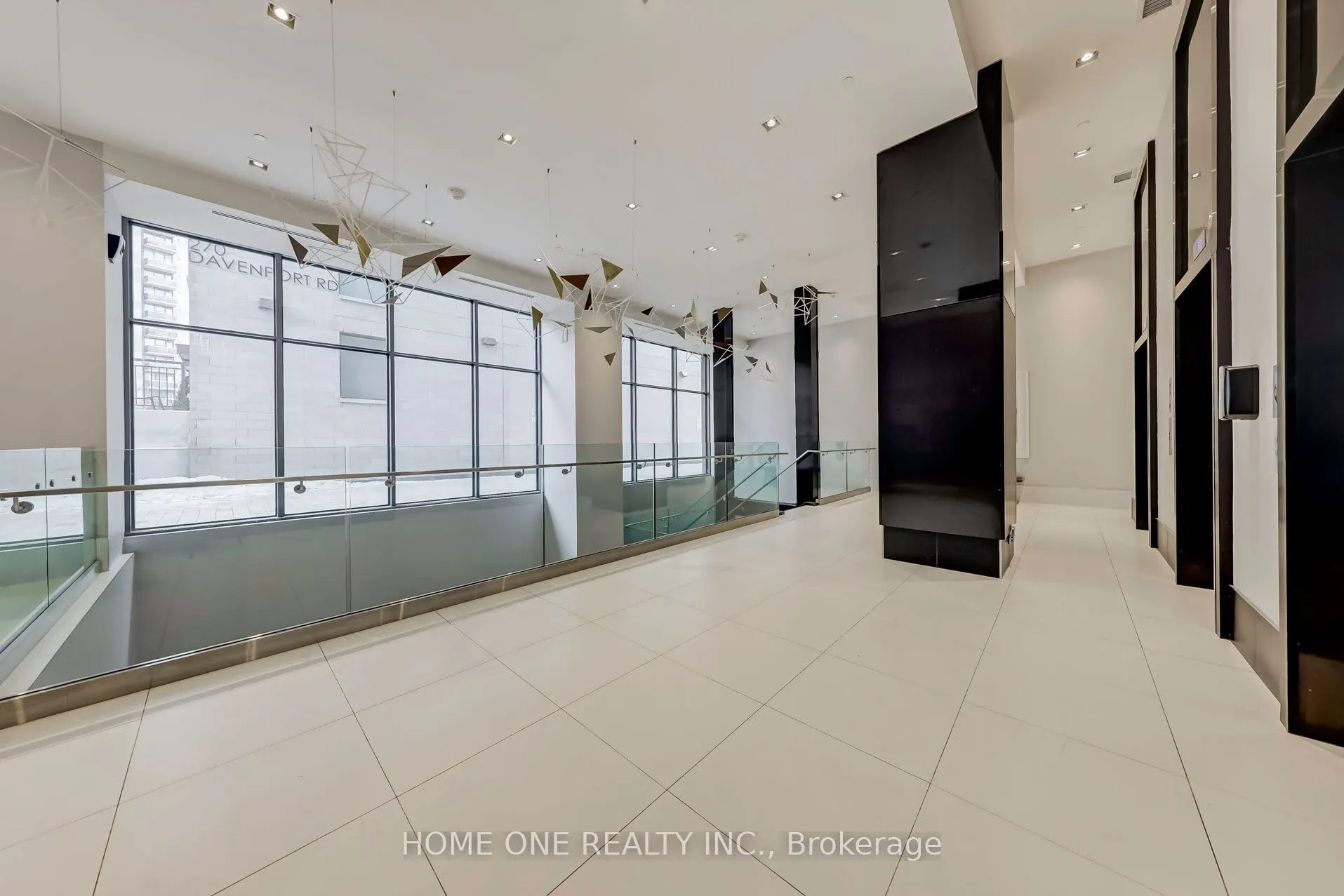 181 Bedford Road, #404