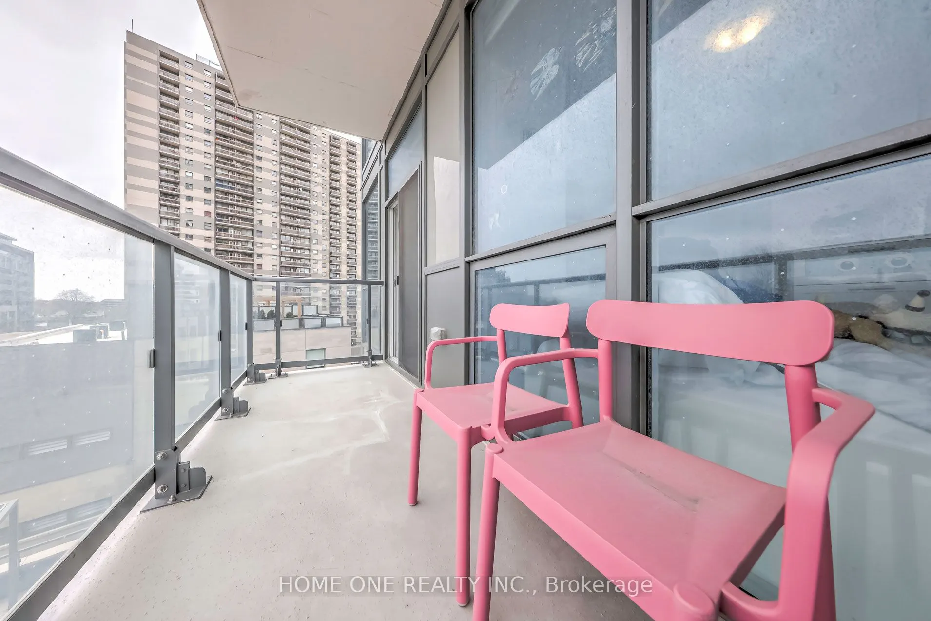 181 Bedford Road, #404