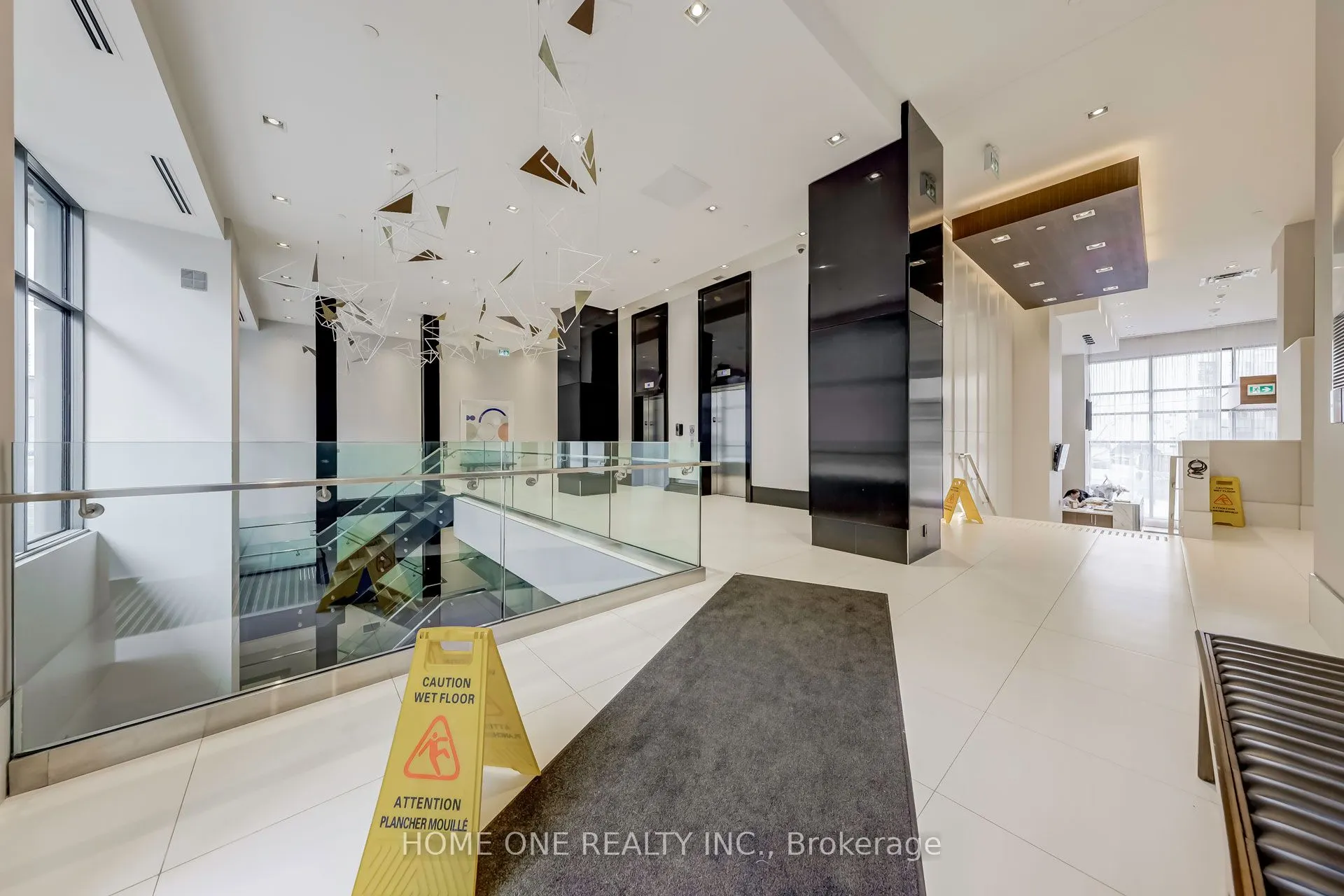 181 Bedford Road, #404