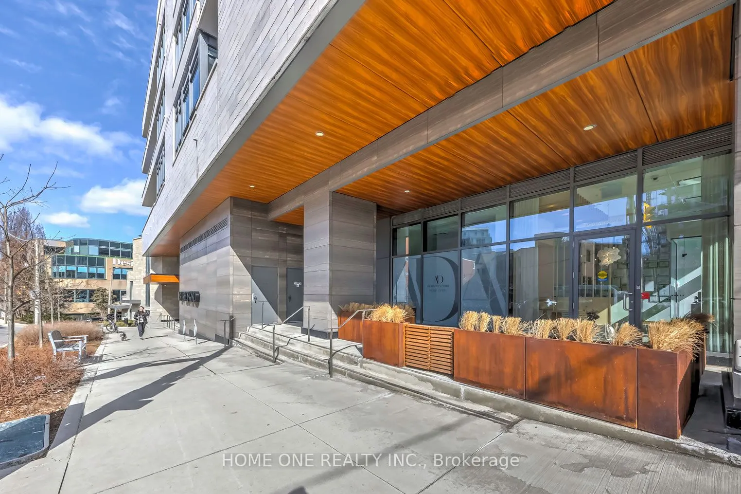 181 Bedford Road, #404