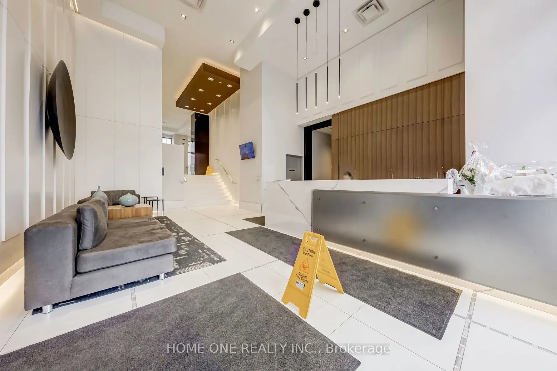 181 Bedford Road, #404