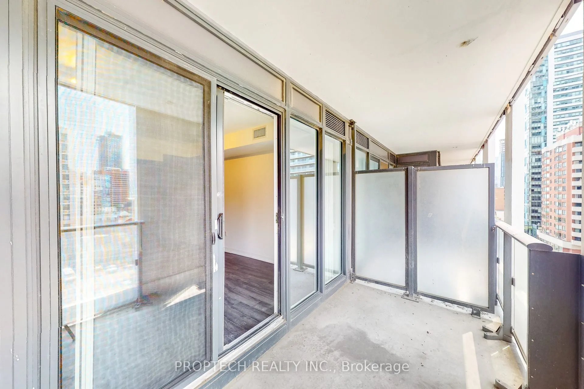 251 Jarvis Street #734