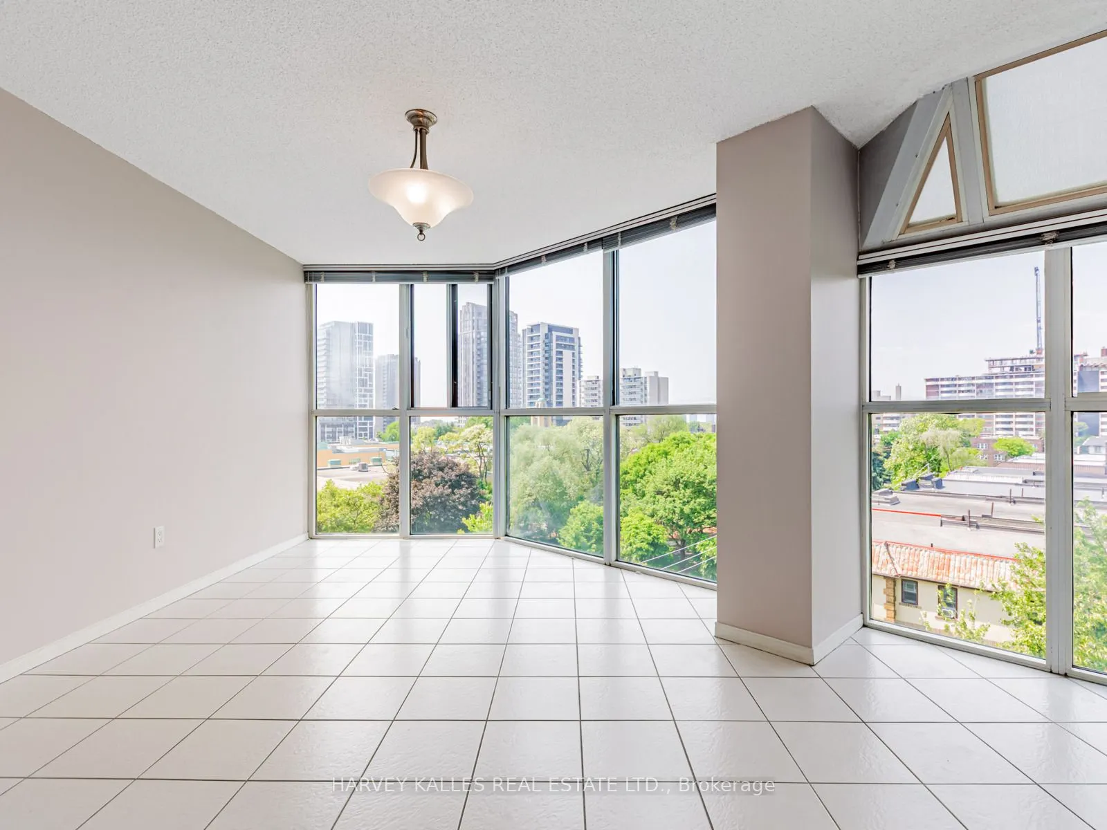 10 Tichester Road, #802