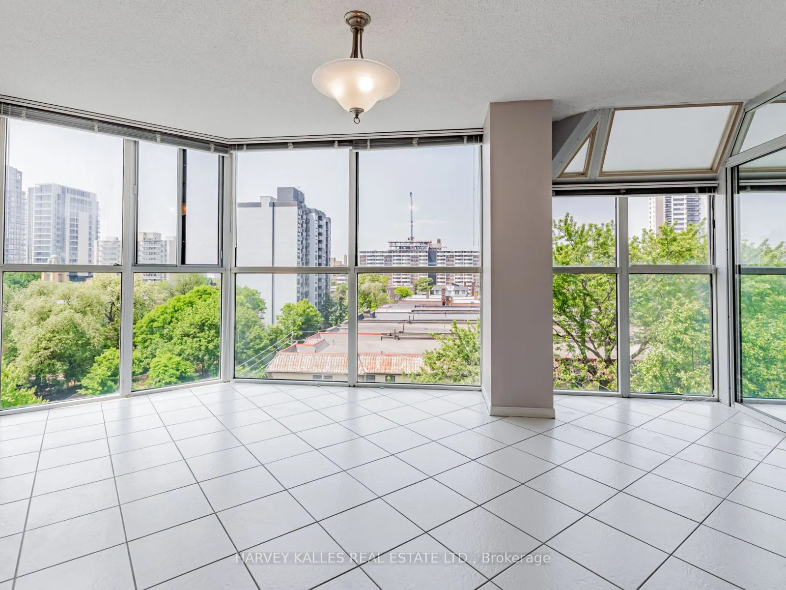 10 Tichester Road, #802