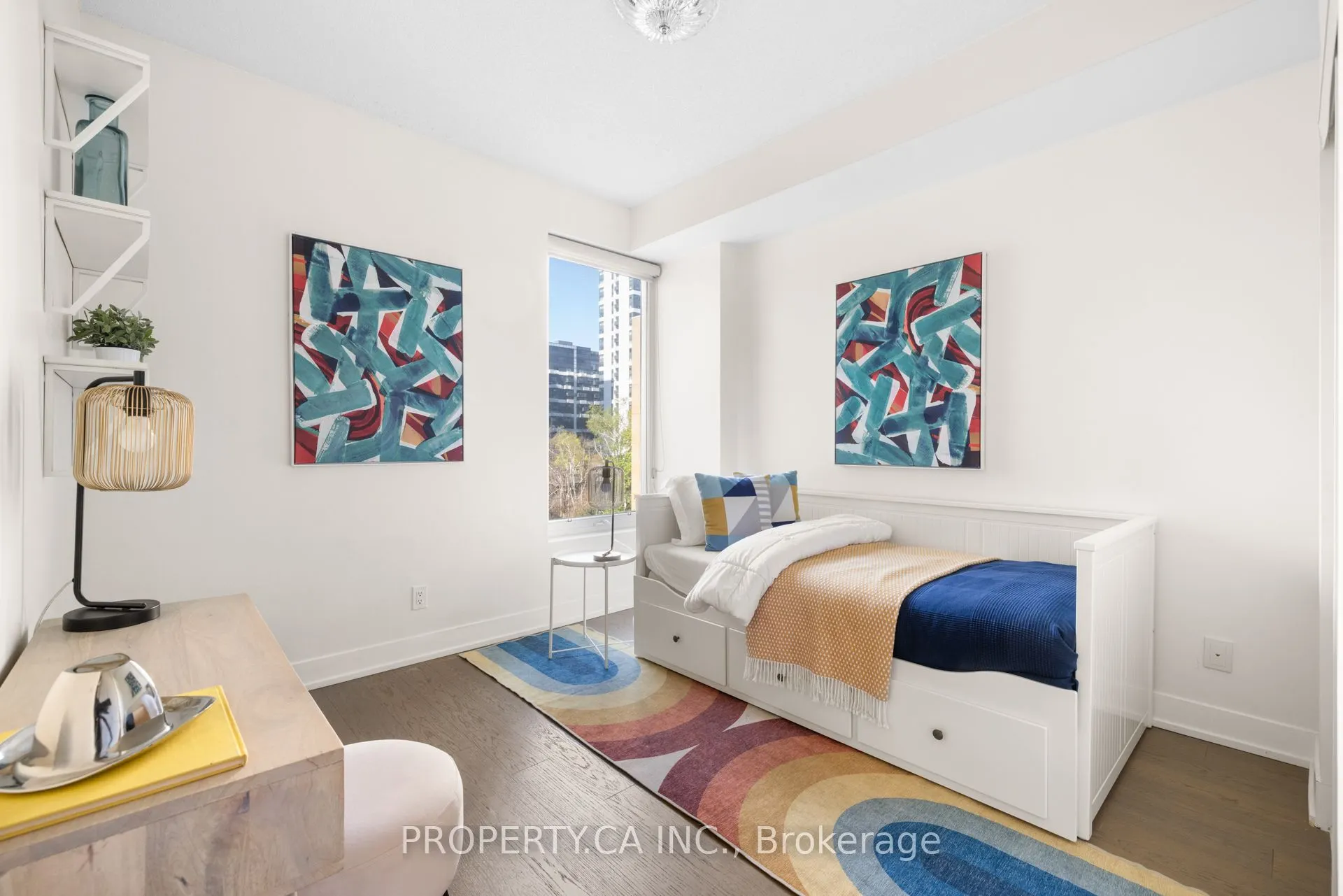 68 Merton Street, #404