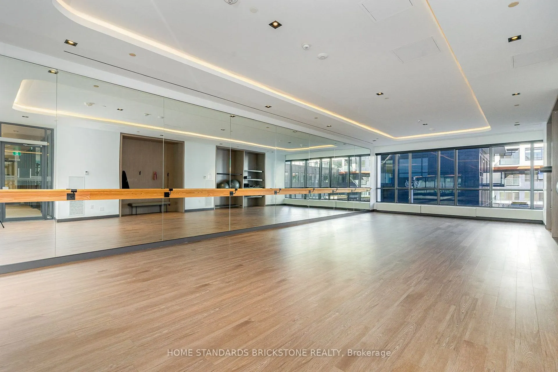 34 Tubman Avenue, #1106E