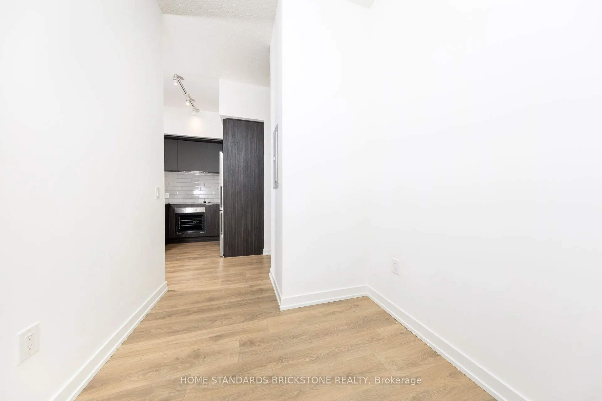 34 Tubman Avenue, #1106E