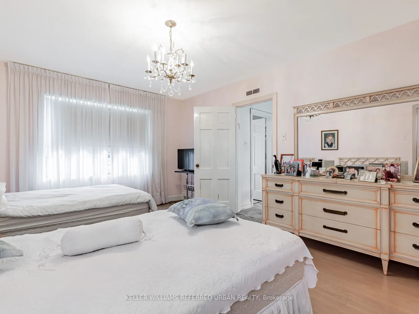 26 Shelborne Avenue