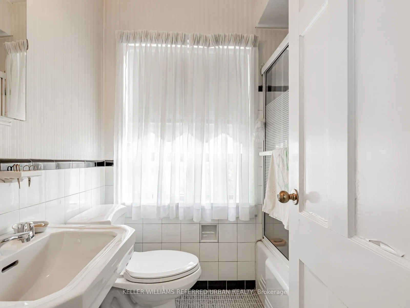 26 Shelborne Avenue