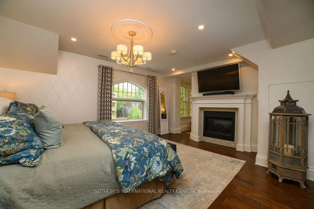 43 Maple Avenue