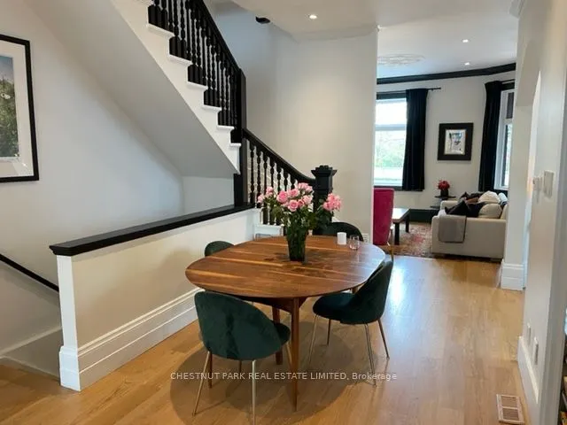 92 Glen Road
