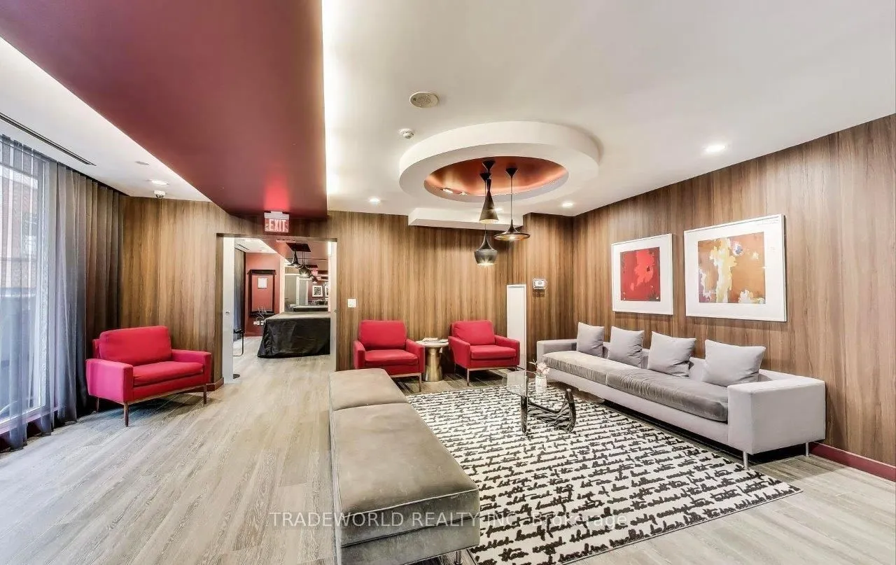 105 George Street #601