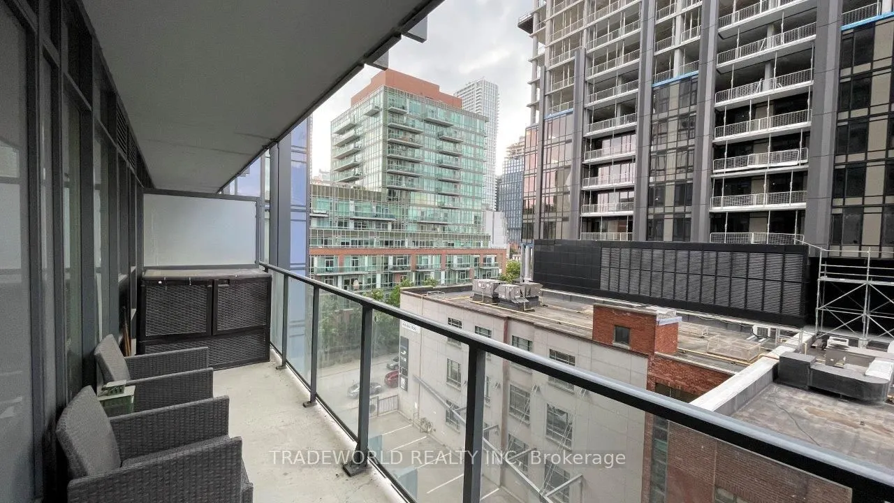105 George Street #601