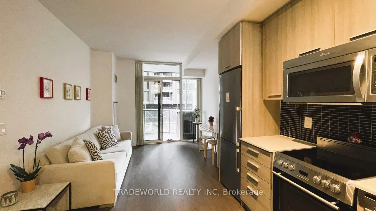 105 George Street #601