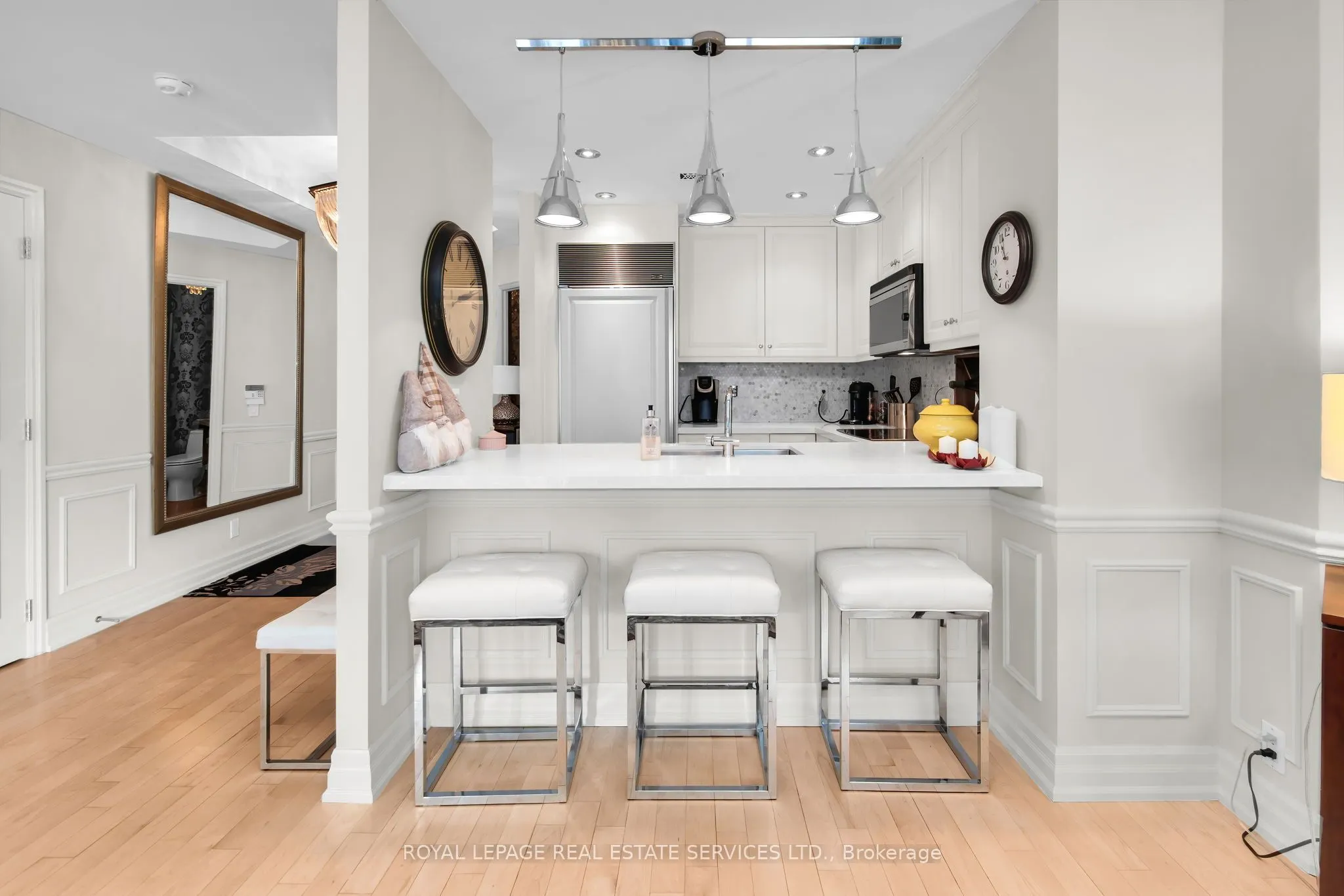 38 Avenue Road, #504