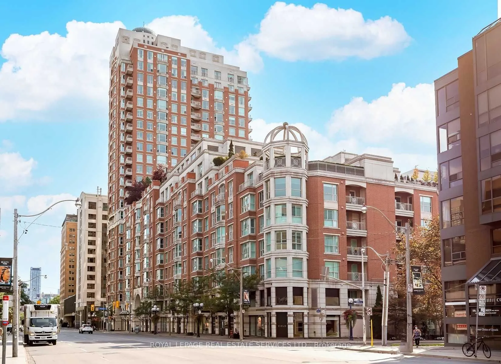 38 Avenue Road, #504